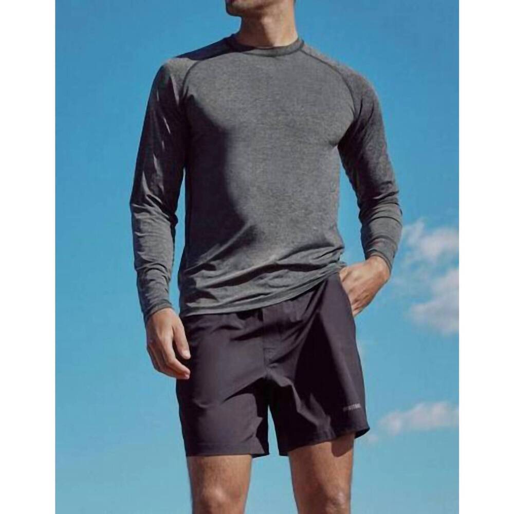 NEW SPIRITUAL GANGSTER aries active long sleeve tee in black
